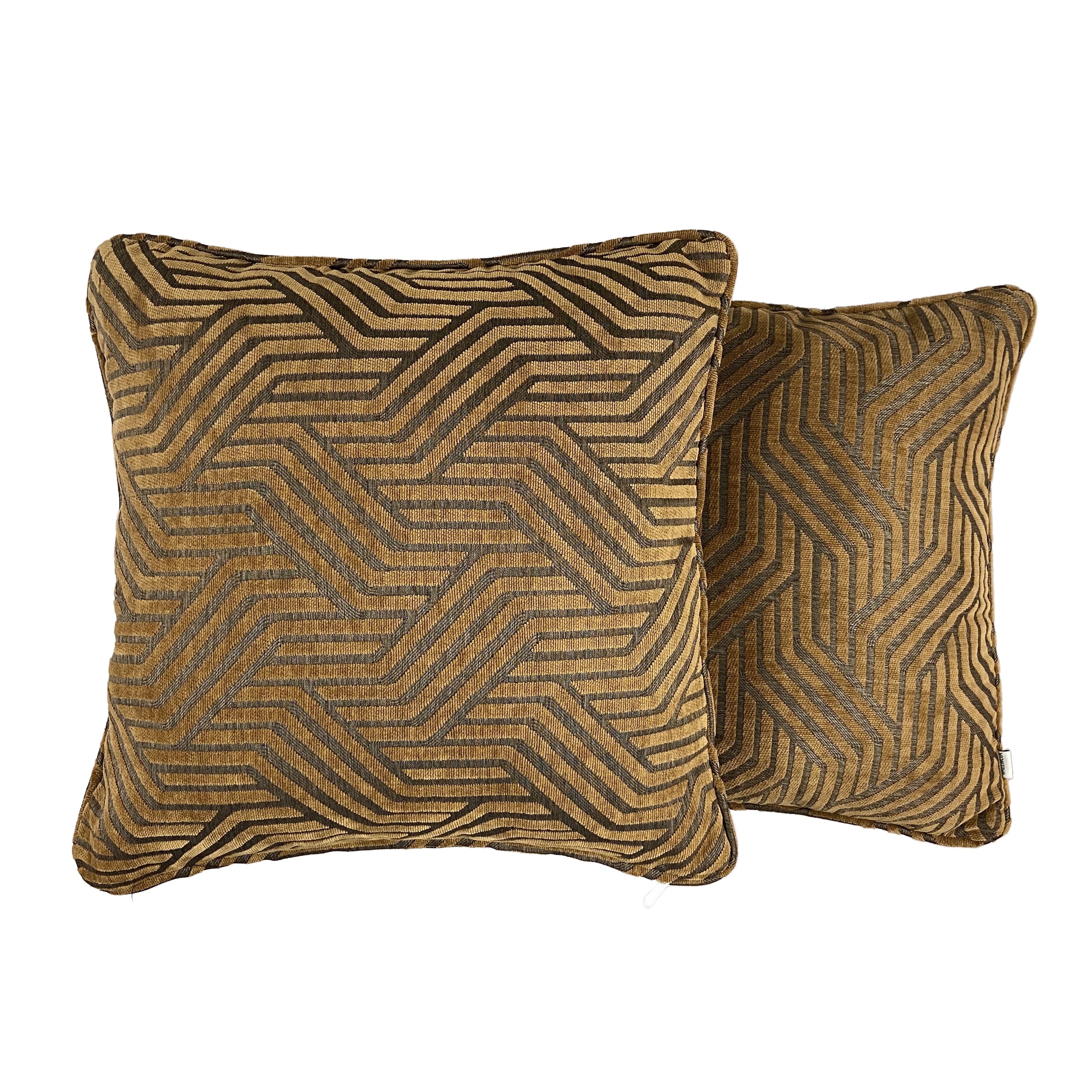 Dantela Luxury Cushion
