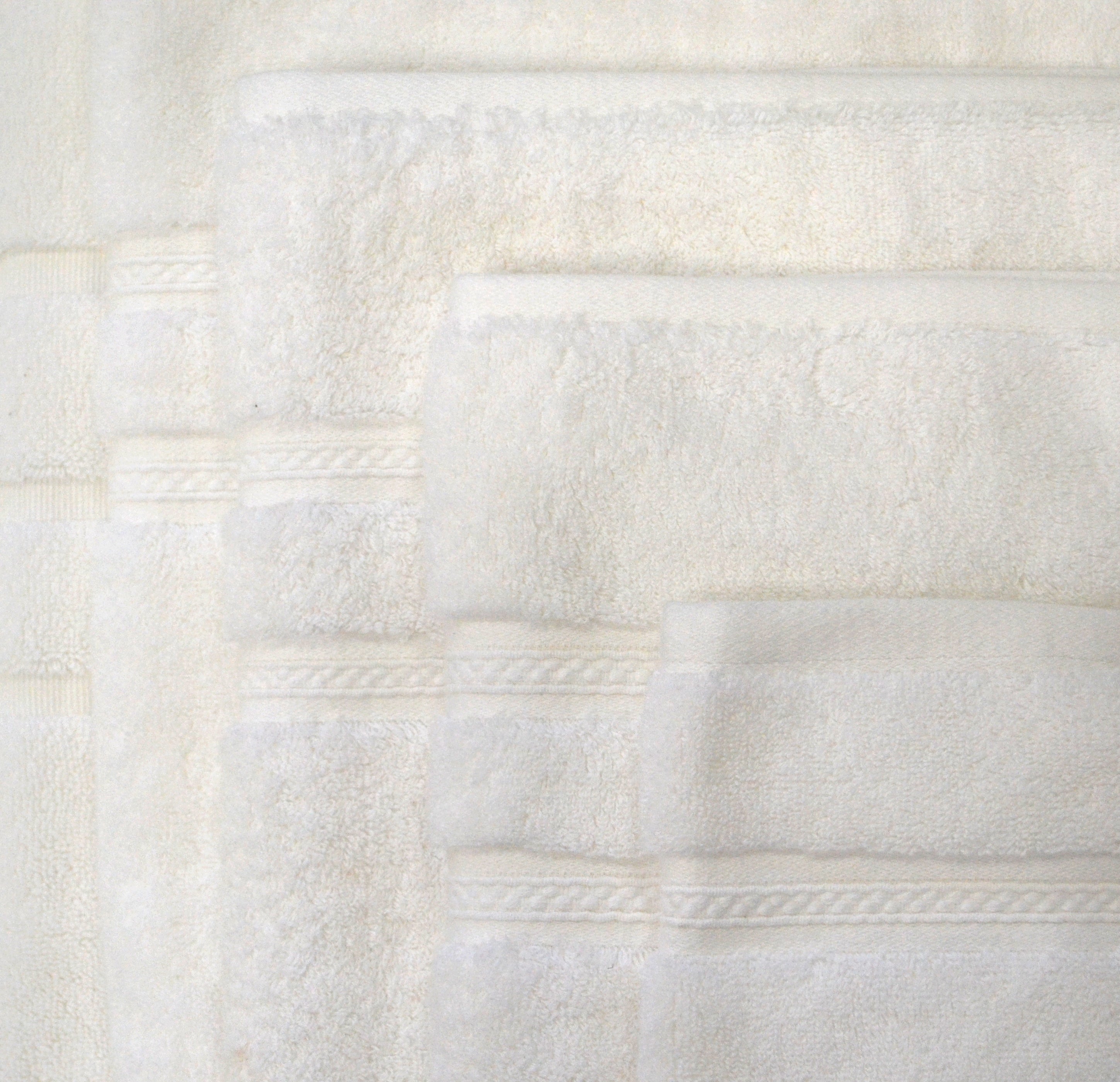 Nortex Royal Plush 710g White Towels